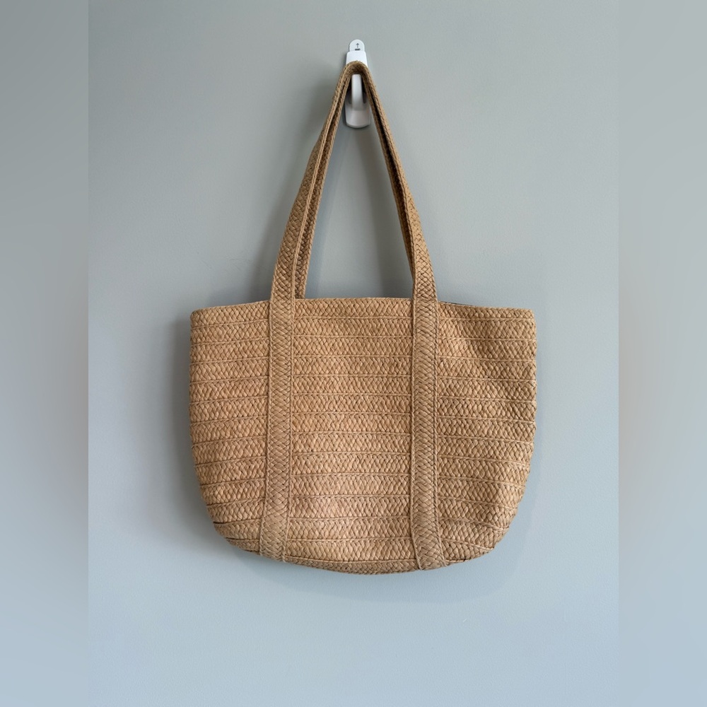 Draper James Everyday Straw Shoulder Tote Bag - Picture 8 of 10